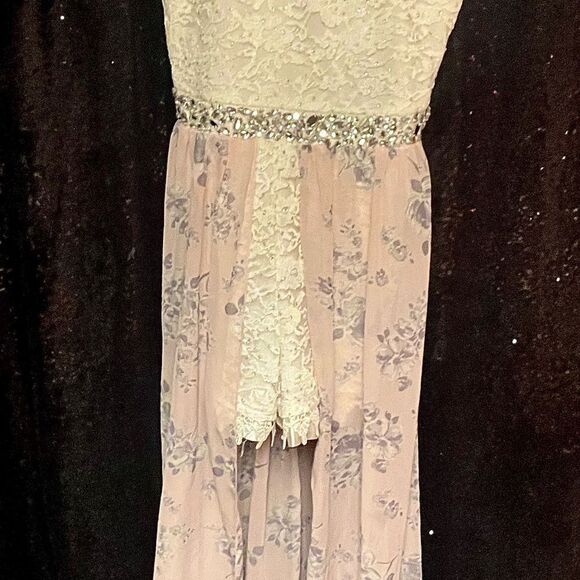 Speechless White Lace Dress with Sparkling Details - Picture 1 of 5